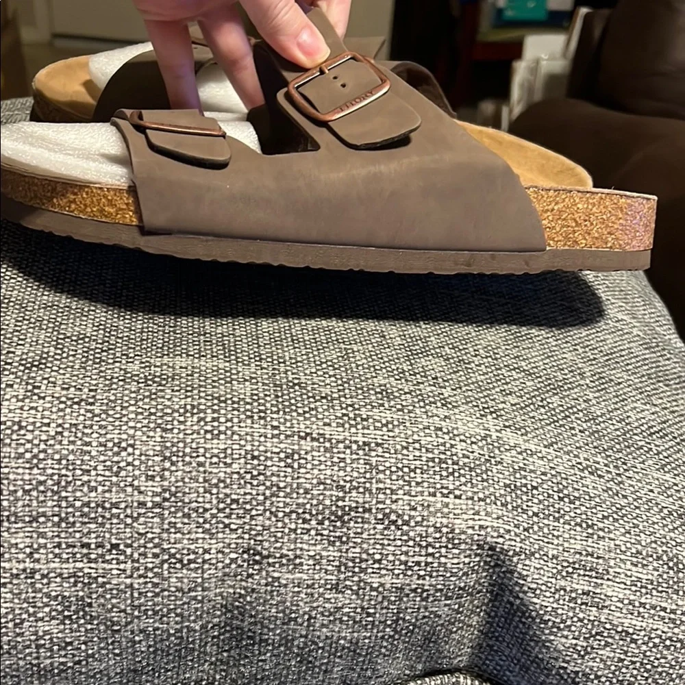 NWOT FITORY Mens Leather Sandals